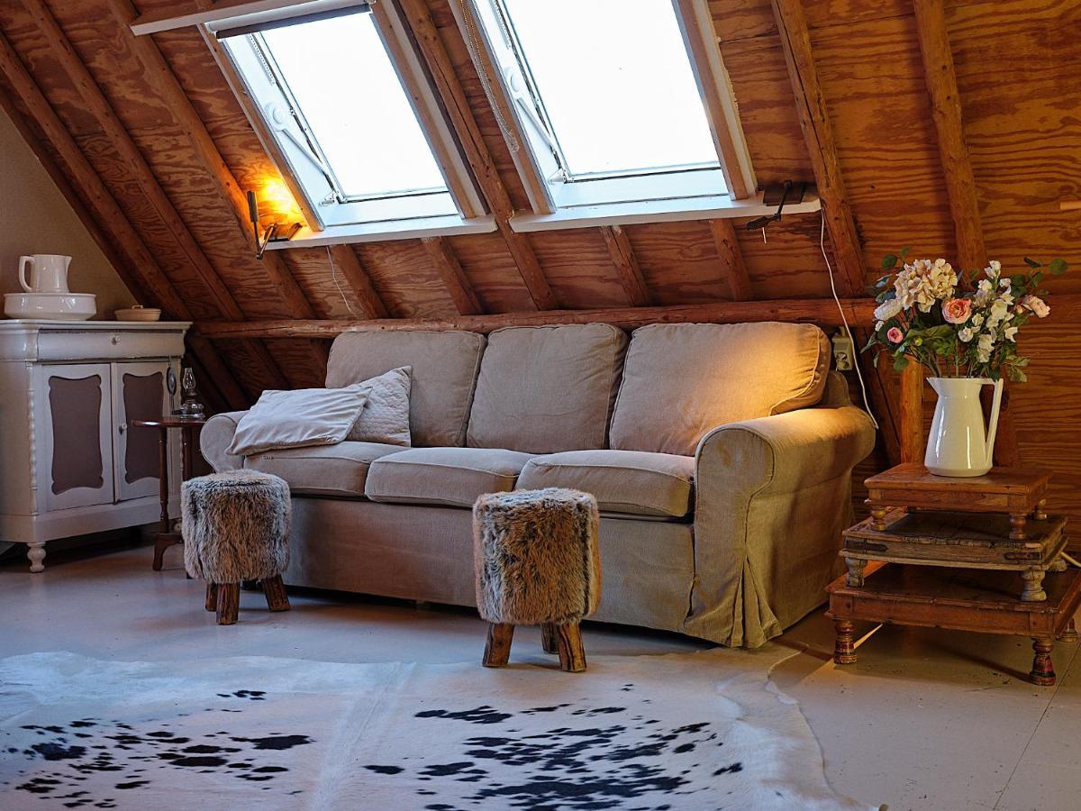 Oosterend  Jagershuistexel Bed & Breakfast エクステリア 写真